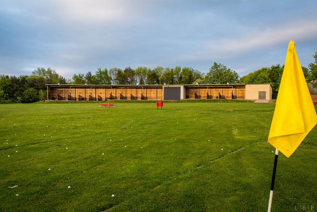 Mercure Newcastle George Washington Hotel Golf & Spa Exterior foto